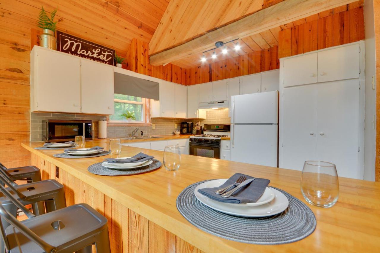 Serene Fancy Gap Cabin Retreat In Private Setting! المظهر الخارجي الصورة