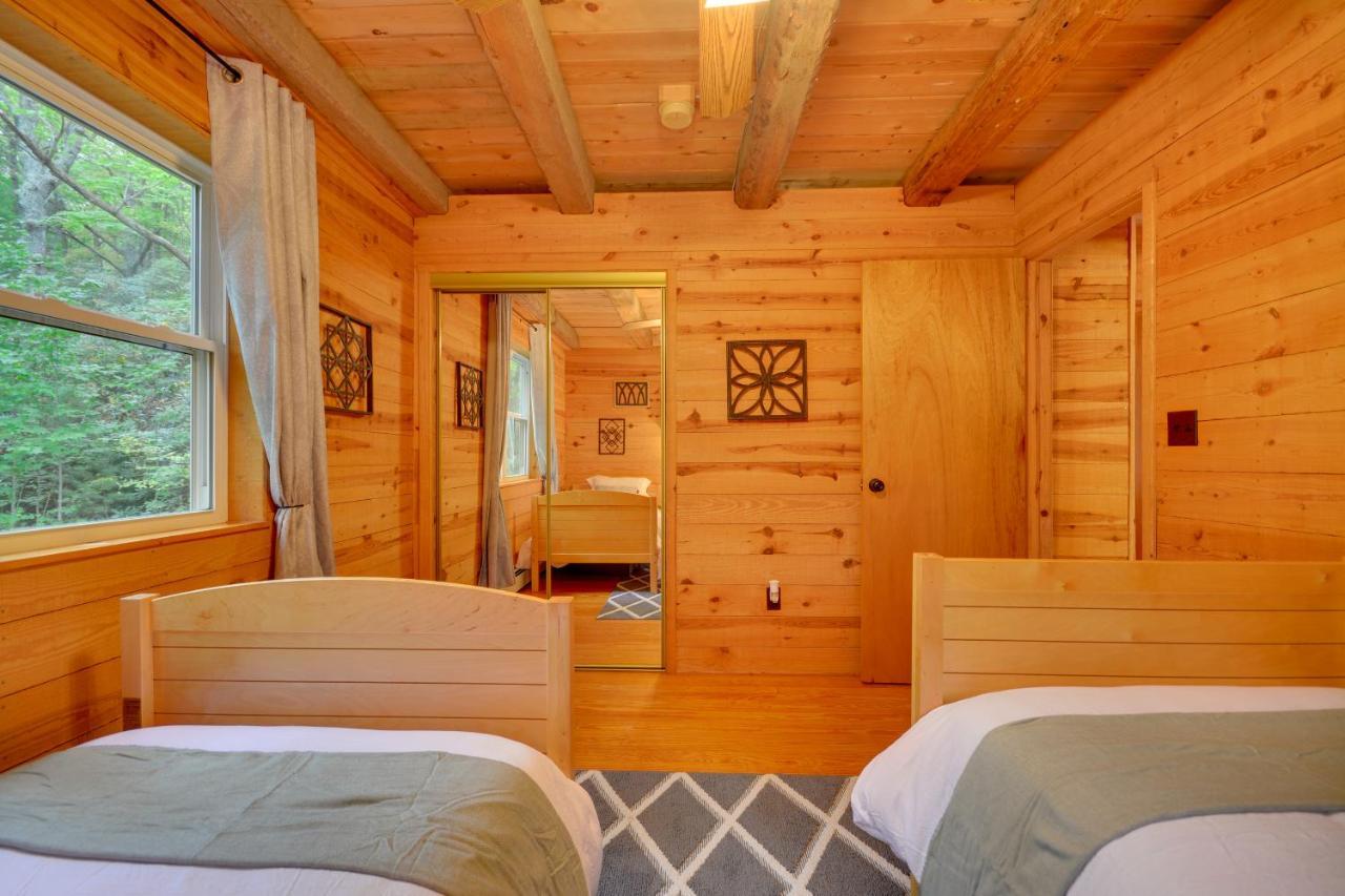 Serene Fancy Gap Cabin Retreat In Private Setting! المظهر الخارجي الصورة