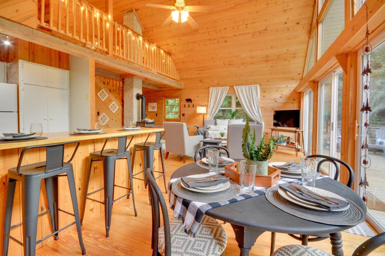 Serene Fancy Gap Cabin Retreat In Private Setting! المظهر الخارجي الصورة