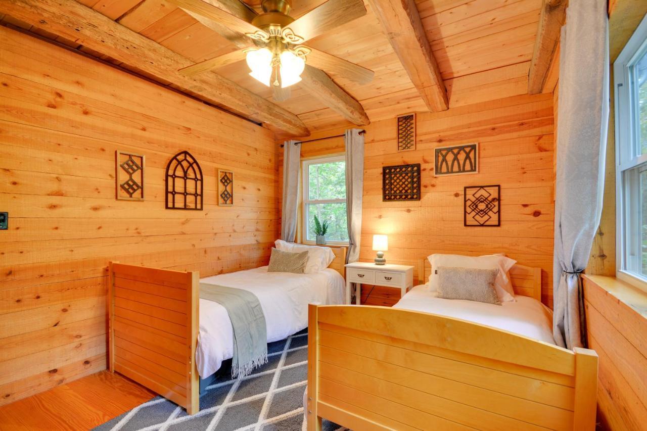 Serene Fancy Gap Cabin Retreat In Private Setting! المظهر الخارجي الصورة